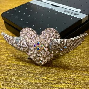 Silver Jeweled Rhinestone Bling Heart Wings Flying Crystal Fashion Belt Buckle